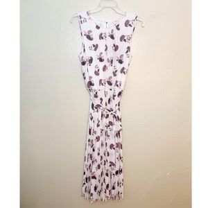 💙JANE&DELANCEY WHITE PAISLEY PLEATED MAXI DRESS